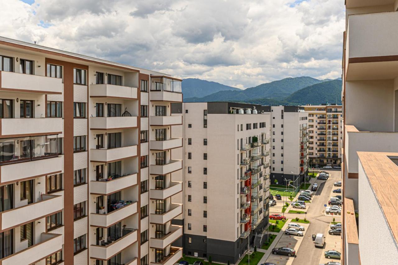 Isaran 2D4E Apartment Braşov Buitenkant foto